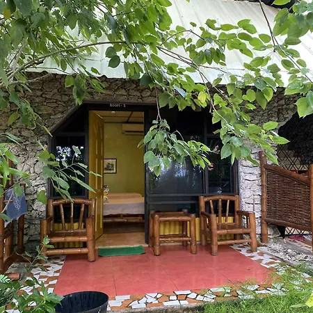 Ravenala Beach Bungalows