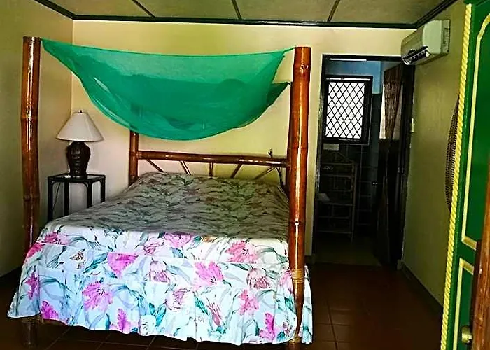 Resort Ravenala