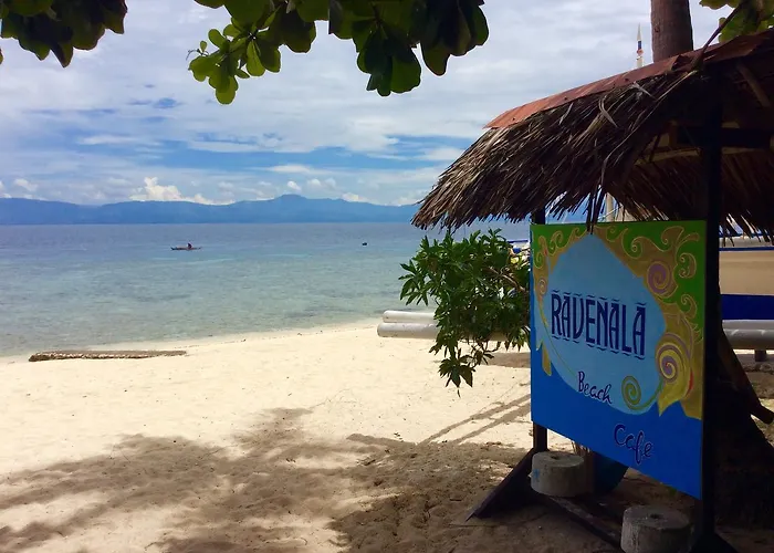 Resort Ravenala Moalboal
