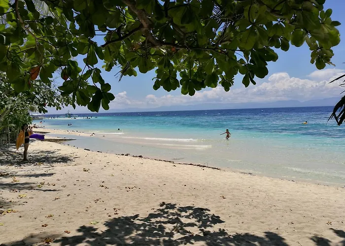 Resort Ravenala 3*